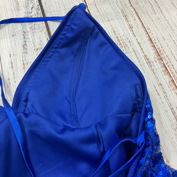 Size 2 Homecoming dress. NEXT DAY SHIP! Royal blue sequin with open back. - Picture 10 of 12